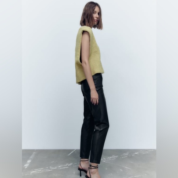 Zara Faux Leather High Ruse Mom Fit Pants - Picture 2 of 11